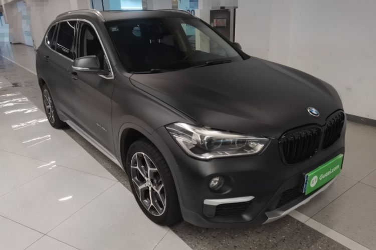 Used BMW X1 2016 sDrive20Li Luxury Model Front Right 45 Deg