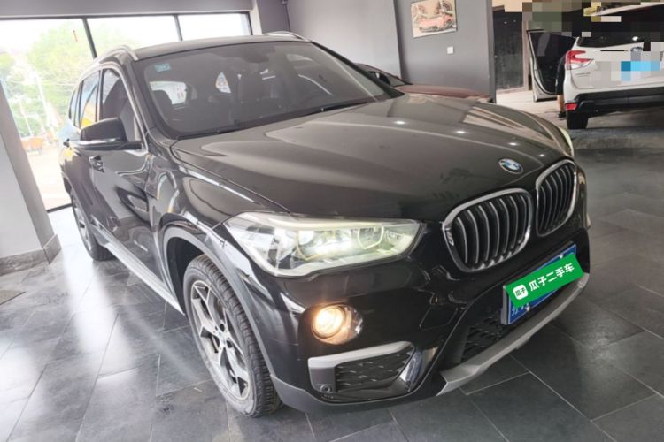 Used BMW X1 2016 sDrive20Li Luxury Model Front Right 45 Deg