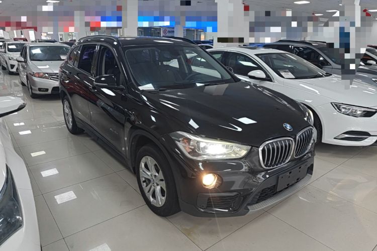 Used BMW X1 2016 sDrive18Li Premium Edition Front Right 45 Deg