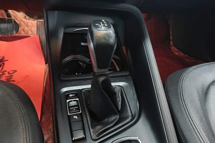 Used BMW X1 2016 sDrive18Li Premium Edition Gear Lever