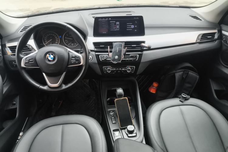 Used BMW X1 2016 sDrive18Li Premium Edition Interior 2