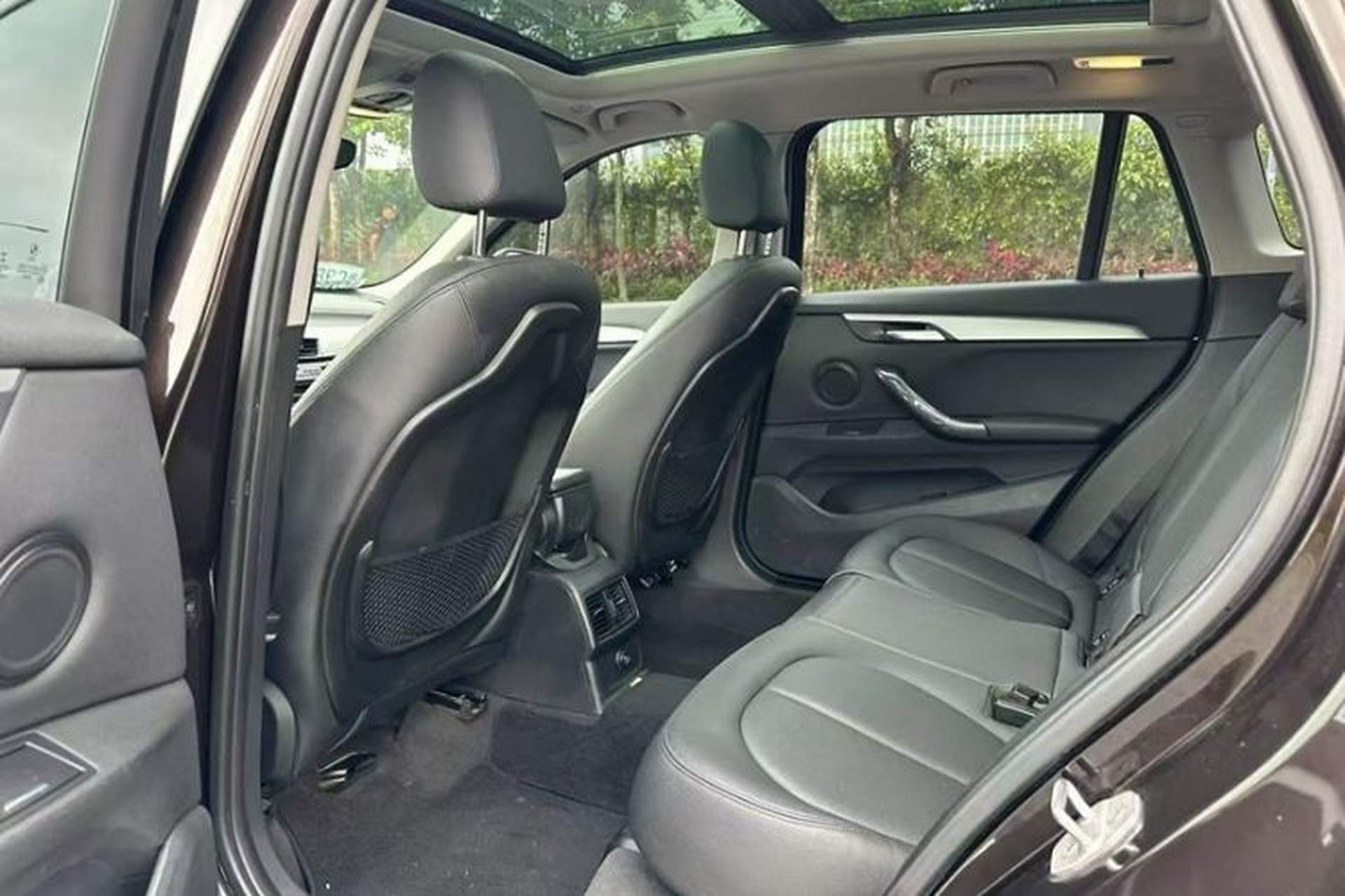 Used BMW X1 2016 sDrive18Li Premium Edition Interior 3