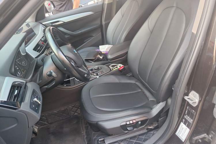 Used BMW X1 2016 sDrive18Li Fashion Model Left Front Seat