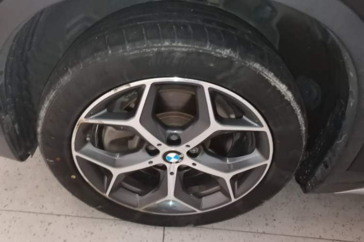 Used BMW X1 2016 sDrive20Li Luxury Model Left Front Wheel Hub