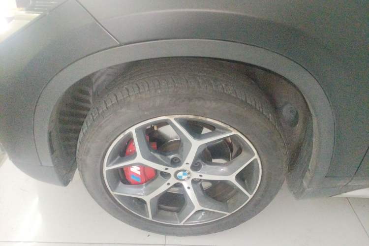 Used BMW X1 2016 sDrive20Li Luxury Model Left Front Wheel Hub