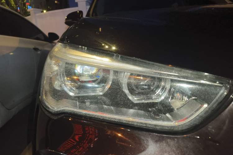 Used BMW X1 2016 sDrive20Li Luxury Model Right Front Headlight
