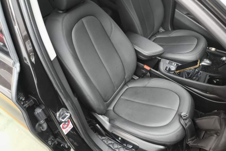 Used BMW X1 2016 sDrive18Li Premium Edition Right Front Seat