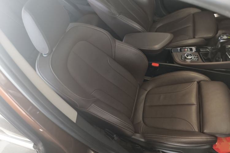 Used BMW X1 2016 sDrive20Li Luxury Model Right Front Seat