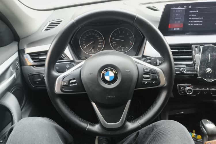Used BMW X1 2016 sDrive18Li Premium Edition Steering Wheel