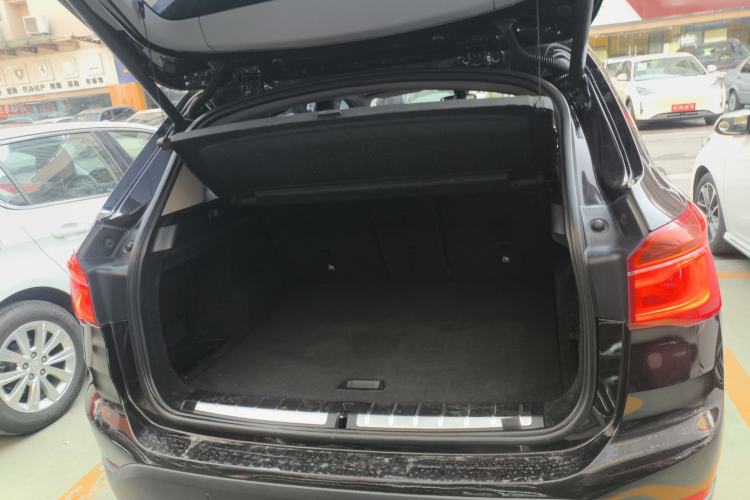 Used BMW X1 2016 sDrive18Li Premium Edition Trunk
