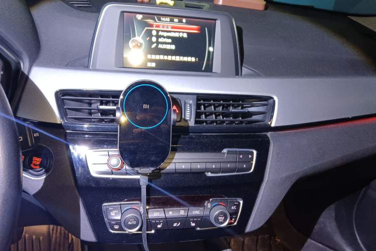 Used BMW X1 2016 sDrive18Li Premium Edition Audio And AC Panel