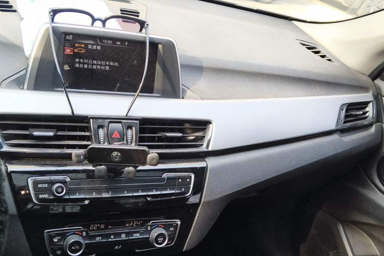 Used BMW X1 2016 sDrive18Li Fashion Model Audio And AC Panel