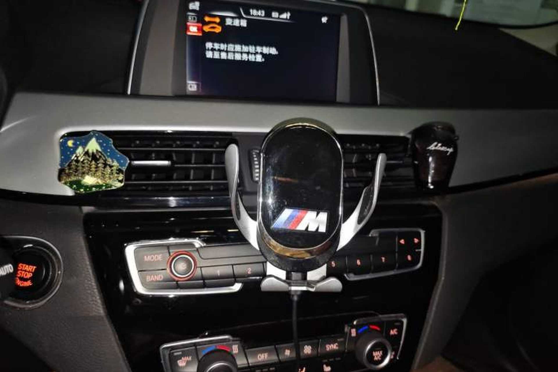Used BMW X1 2016 sDrive18Li Premium Edition Audio And AC Panel