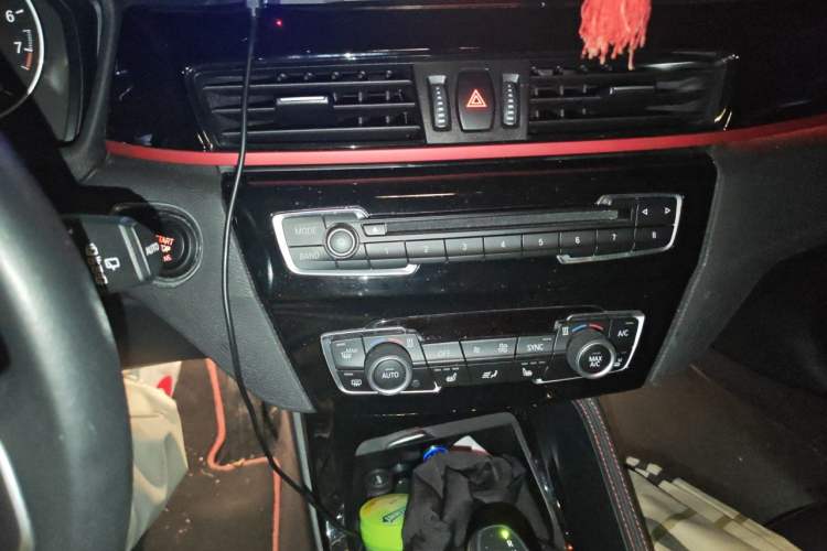 Used BMW X1 2016 sDrive20Li Luxury Model Audio And AC Panel