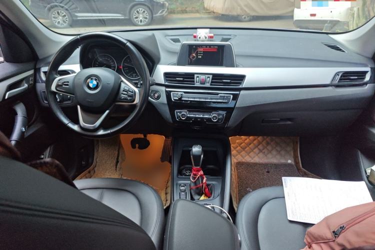Used BMW X1 2016 sDrive18Li Premium Edition Center Console