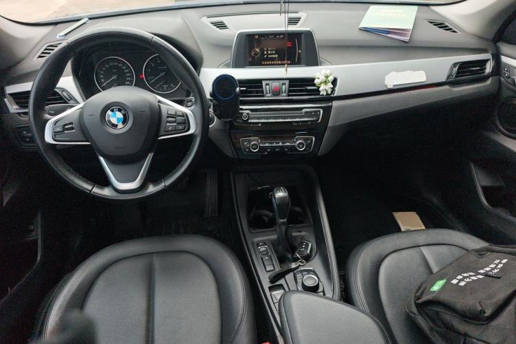 Used BMW X1 2016 sDrive18Li Premium Edition Center Console