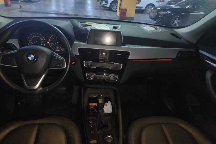 Used BMW X1 2016 sDrive18Li Premium Edition Center Console