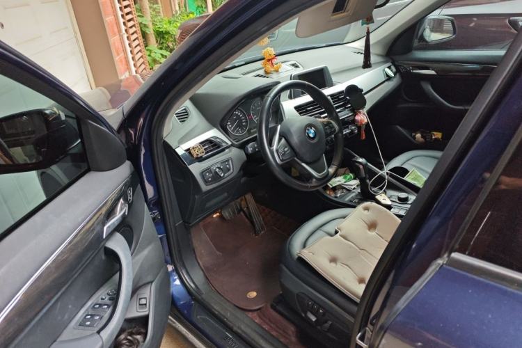 Used BMW X1 2016 sDrive18Li Premium Edition Driver Seat