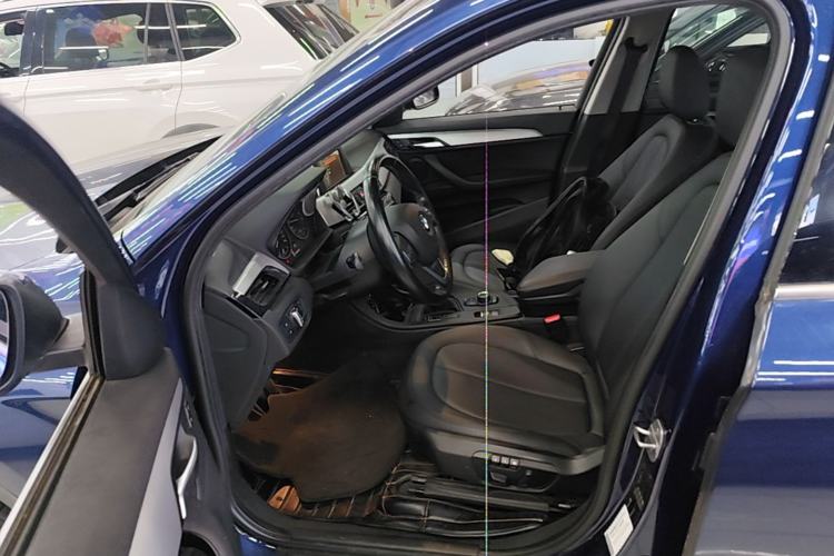 Used BMW X1 2016 sDrive18Li Premium Edition Driver Seat