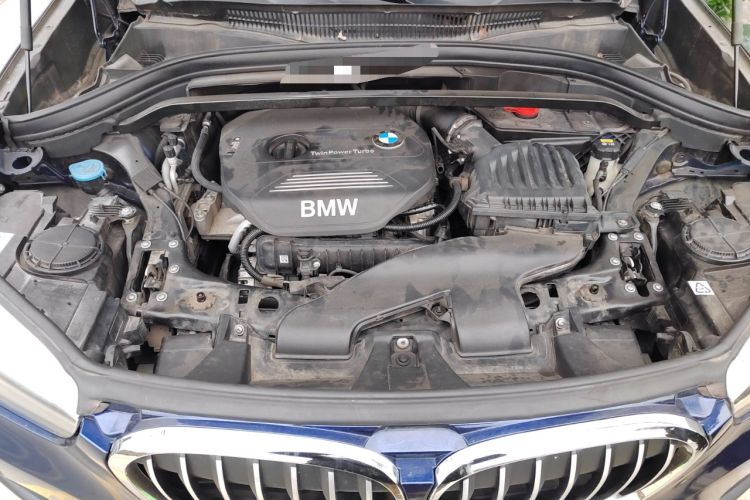 Used BMW X1 2016 sDrive18Li Fashion Model Engine Bay
