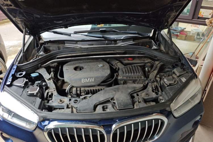 Used BMW X1 2016 sDrive18Li Premium Edition Engine Bay