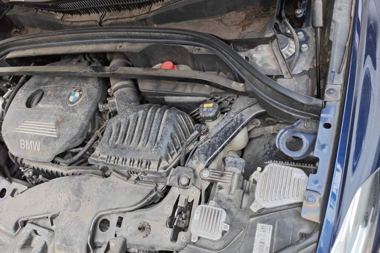 Used BMW X1 2016 sDrive18Li Premium Edition Engine Bay Left