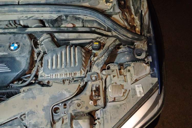 Used BMW X1 2016 sDrive18Li Fashion Model Engine Bay Left