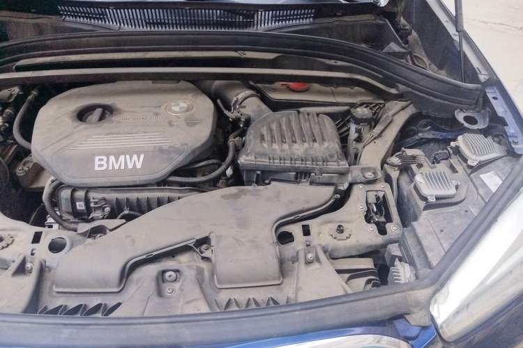 Used BMW X1 2016 sDrive18Li Premium Edition Engine Bay Left