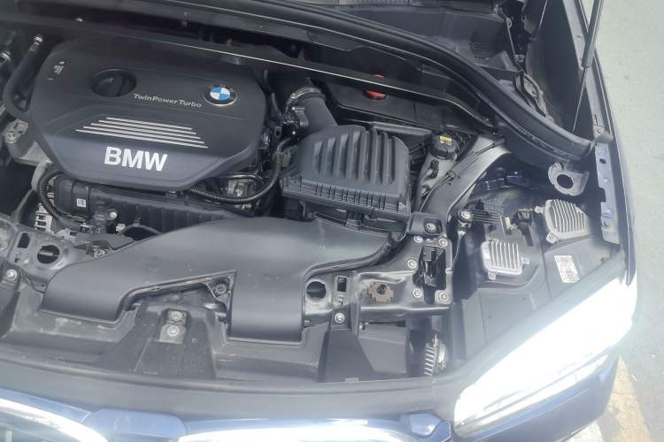 Used BMW X1 2016 sDrive18Li Premium Edition Engine Bay Left