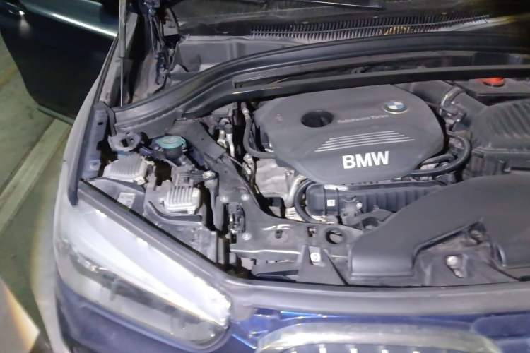 Used BMW X1 2016 sDrive18Li Premium Edition Engine Bay Right