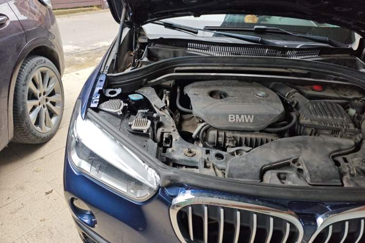 Used BMW X1 2016 sDrive18Li Premium Edition Engine Bay Right