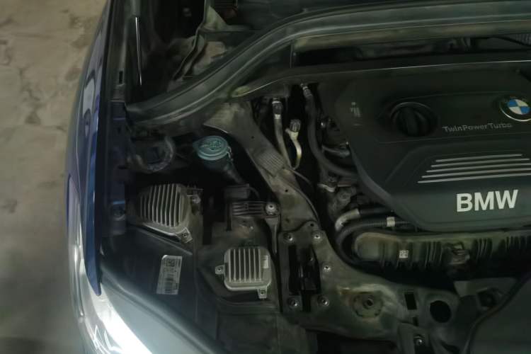 Used BMW X1 2016 sDrive20Li Luxury Model Engine Bay Right