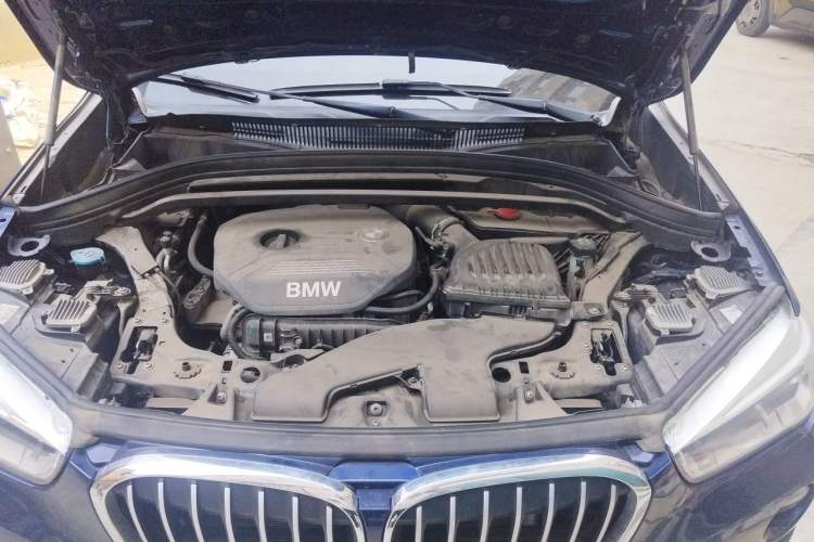 Used BMW X1 2016 sDrive18Li Premium Edition Engine Bay
