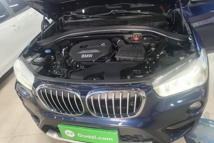 Used BMW X1 2016 sDrive18Li Fashion Model Engine Bay