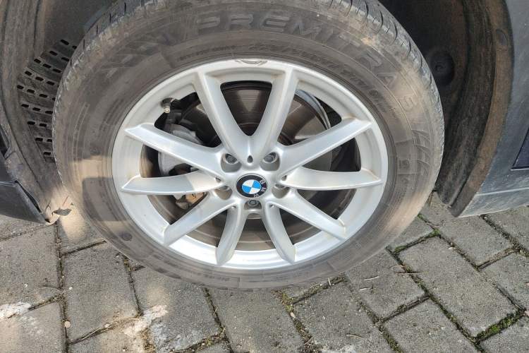 Used BMW X1 2016 sDrive18Li Fashion Model Exterior 4