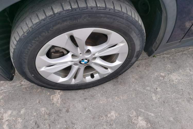 Used BMW X1 2016 sDrive18Li Premium Edition Exterior 4