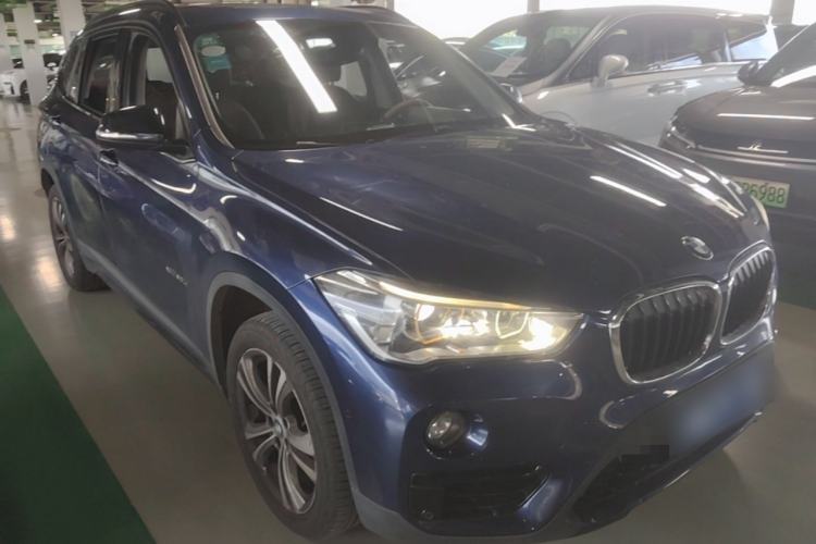 Used BMW X1 2016 xDrive20Li Luxury Model Front Right 45 Deg