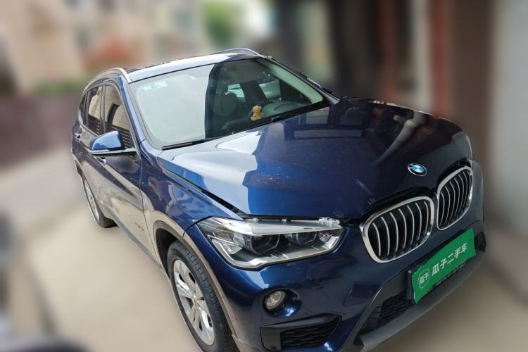Used BMW X1 2016 sDrive18Li Premium Edition Front Right 45 Deg