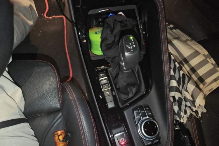 Used BMW X1 2016 sDrive20Li Luxury Model Gear Lever