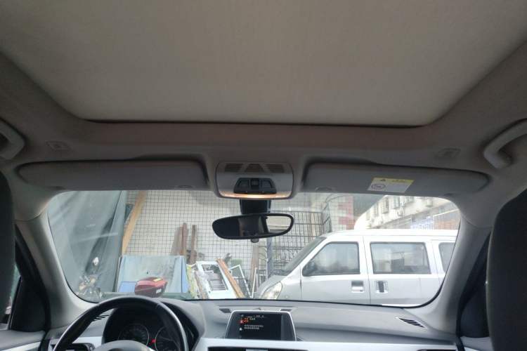 Used BMW X1 2016 sDrive18Li Premium Edition Headliner
