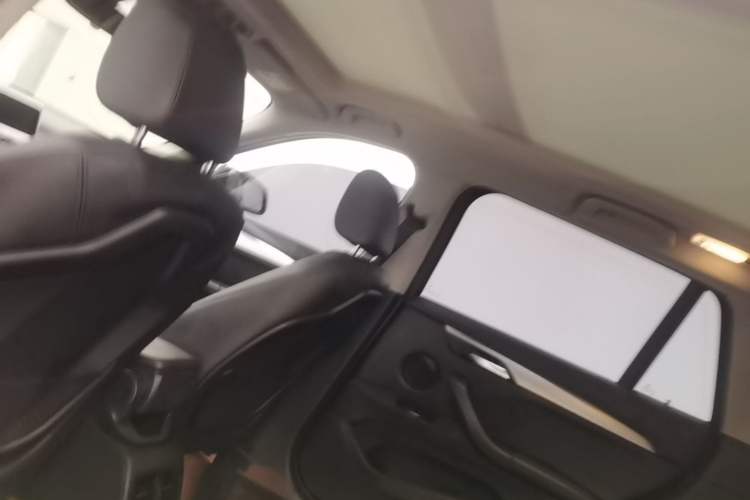Used BMW X1 2016 sDrive18Li Fashion Model Headliner