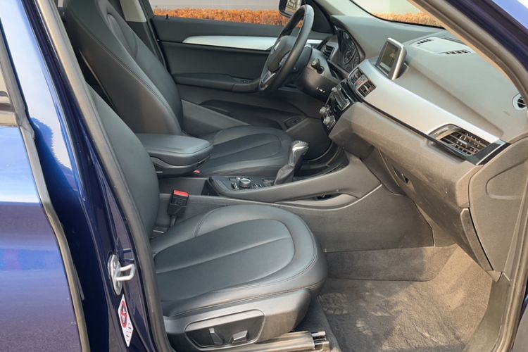 Used BMW X1 2016 sDrive18Li Premium Edition Interior 4