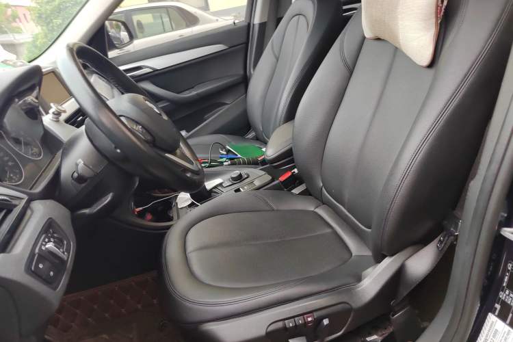 Used BMW X1 2016 sDrive18Li Fashion Model Left Front Seat