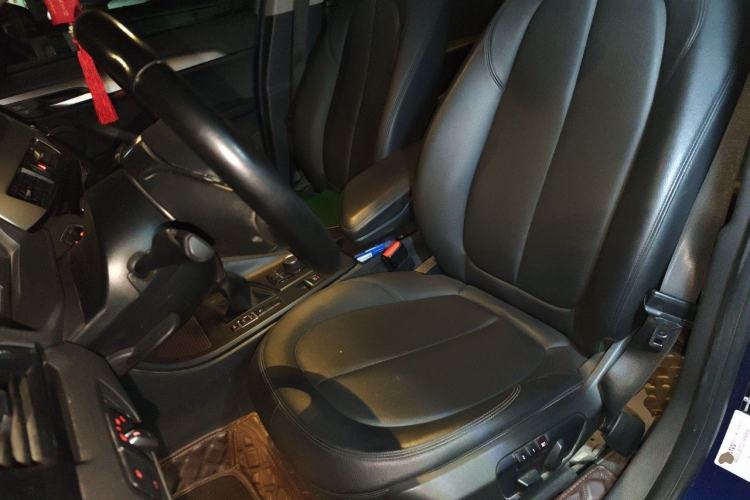 Used BMW X1 2016 sDrive18Li Fashion Model Left Front Seat