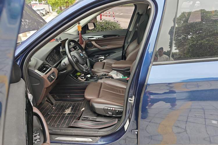Used BMW X1 2016 sDrive18Li Luxury Model Left Front Seat