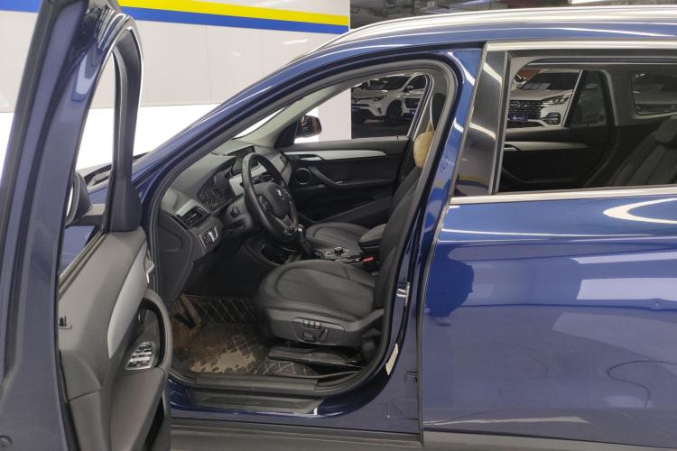 Used BMW X1 2016 sDrive18Li Premium Edition Left Front Seat