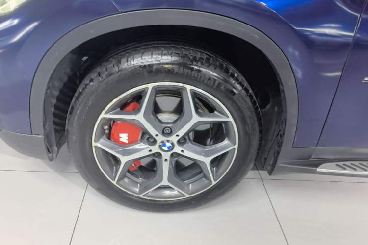Used BMW X1 2016 sDrive20Li Luxury Model Left Front Wheel Hub