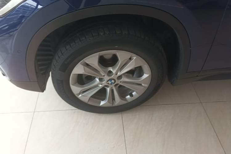 Used BMW X1 2016 sDrive18Li Premium Edition Left Front Wheel Hub