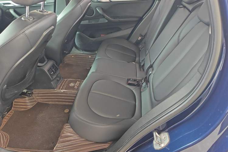 Used BMW X1 2016 sDrive18Li Fashion Model Left Rear Seat