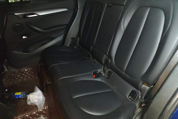 Used BMW X1 2016 sDrive18Li Fashion Model Left Rear Seat